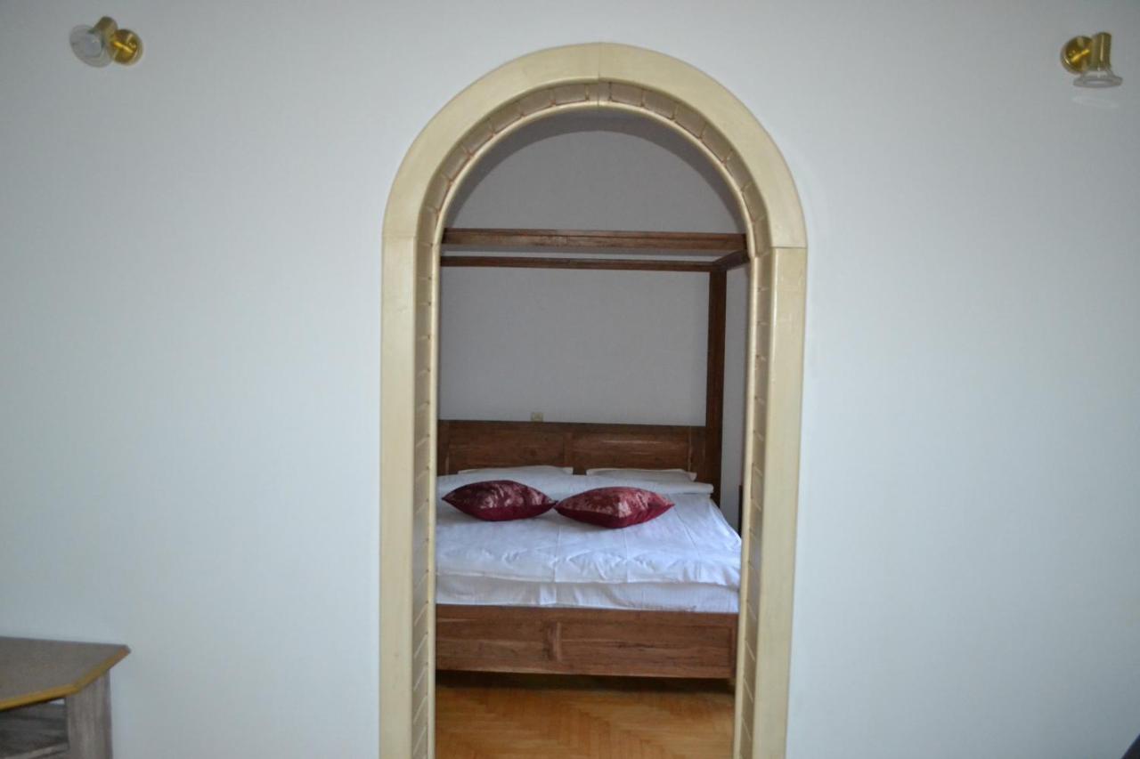 Castle Gate Otel Bran  Dış mekan fotoğraf