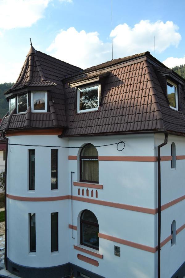 Castle Gate Otel Bran  Dış mekan fotoğraf